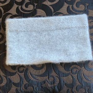 Tse light gray cashmere snood